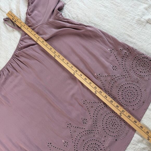 TORRID Women's Challis Eyelet Border Cold Shoulder Blouse Elderberry Size 4X - Picture 13 of 16